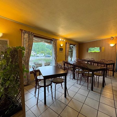 Symp'Hotel Nivolas-Vermelle Luaran gambar